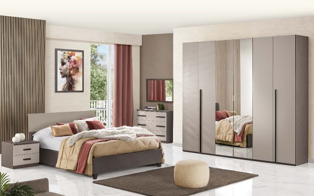 Camera 6 ante come foto con letto Sky con contenitore e piedini – Mondo Convenienza