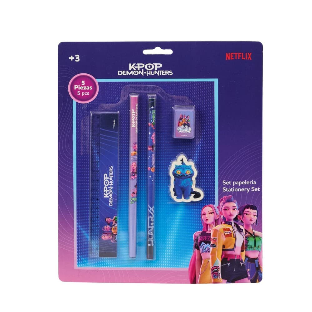 Stationery set K-Pop Demon Hunters in offerta da Iper La grande i