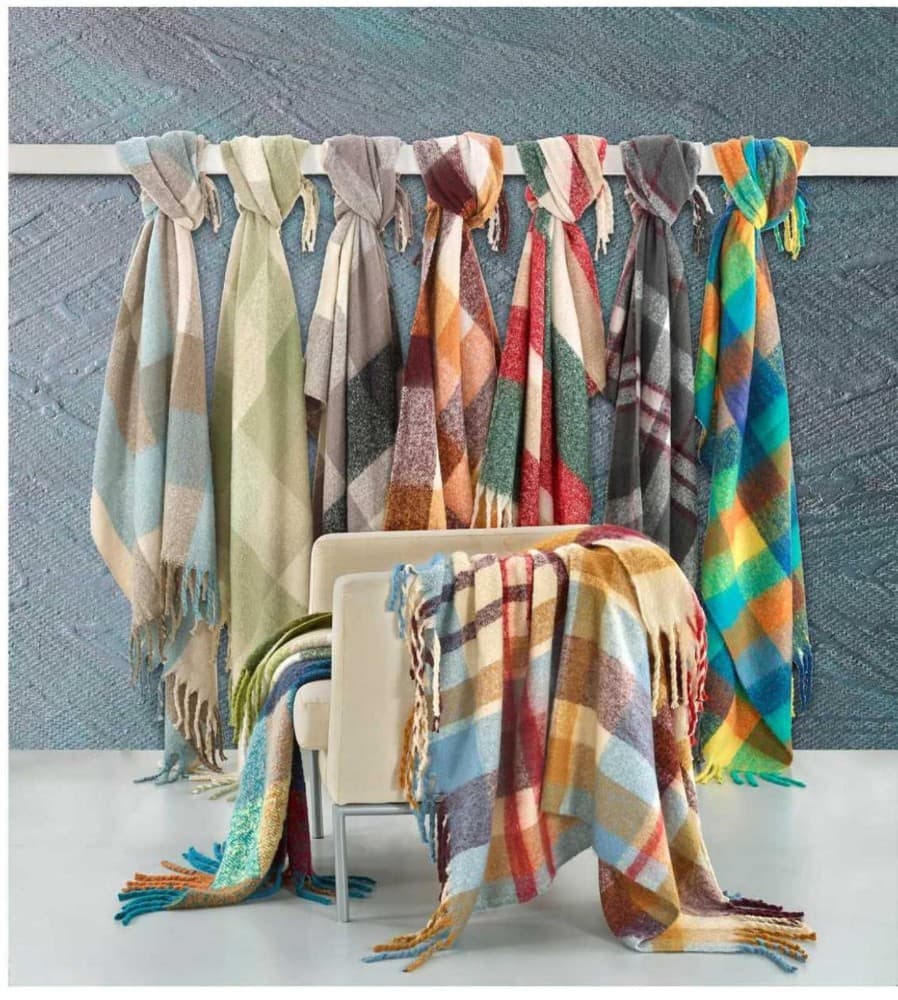 Plaid con frange, cm 140x180 Theo – Bennet
