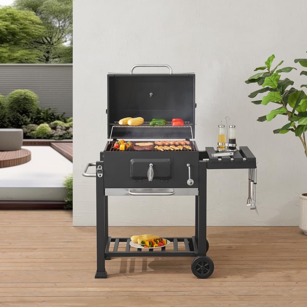 Barbecue a carrello con coperchio in offerta da Bennet