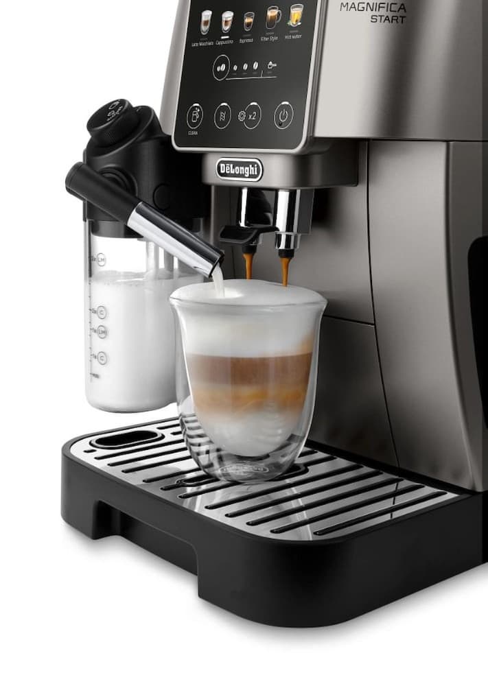 DeLonghi Magnifica S macchina caffè superautomatica ECAM21.110.B in offerta da Comet