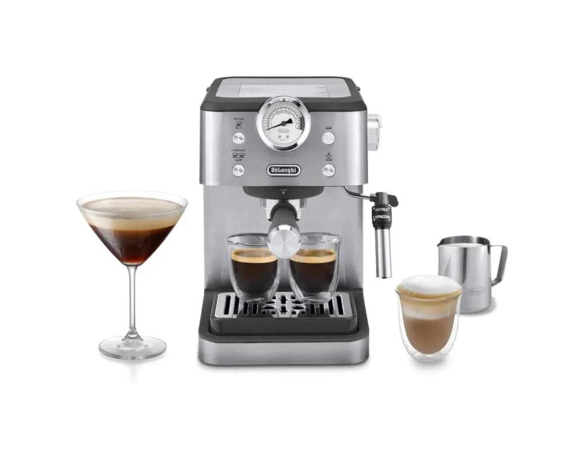 DeLonghi macchina caffè Pump EM450M in offerta da Euronics