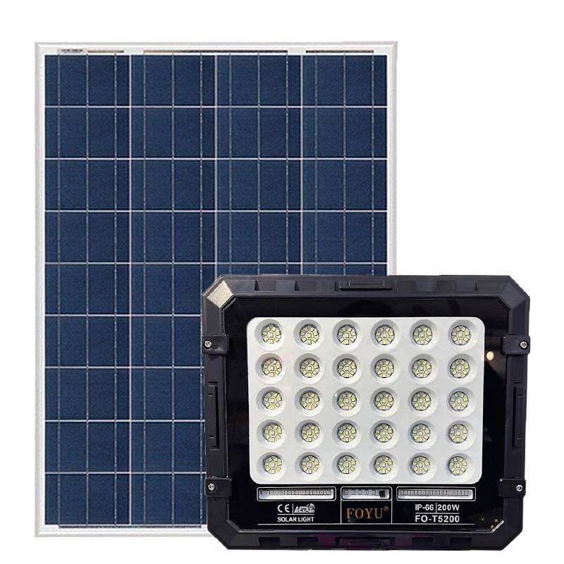 Faro con pannello solare Axir - Offerta nel negozio MD