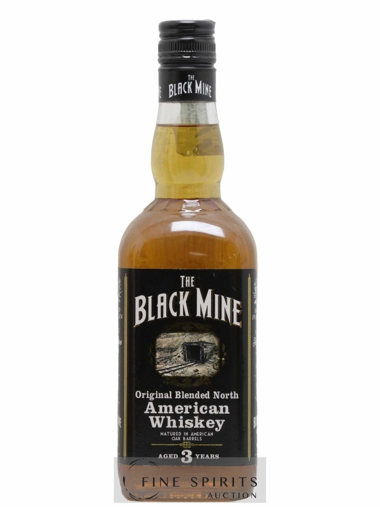 North American Whiskey 700 ml The Black Mine - Offerta nel negozio Eurospin