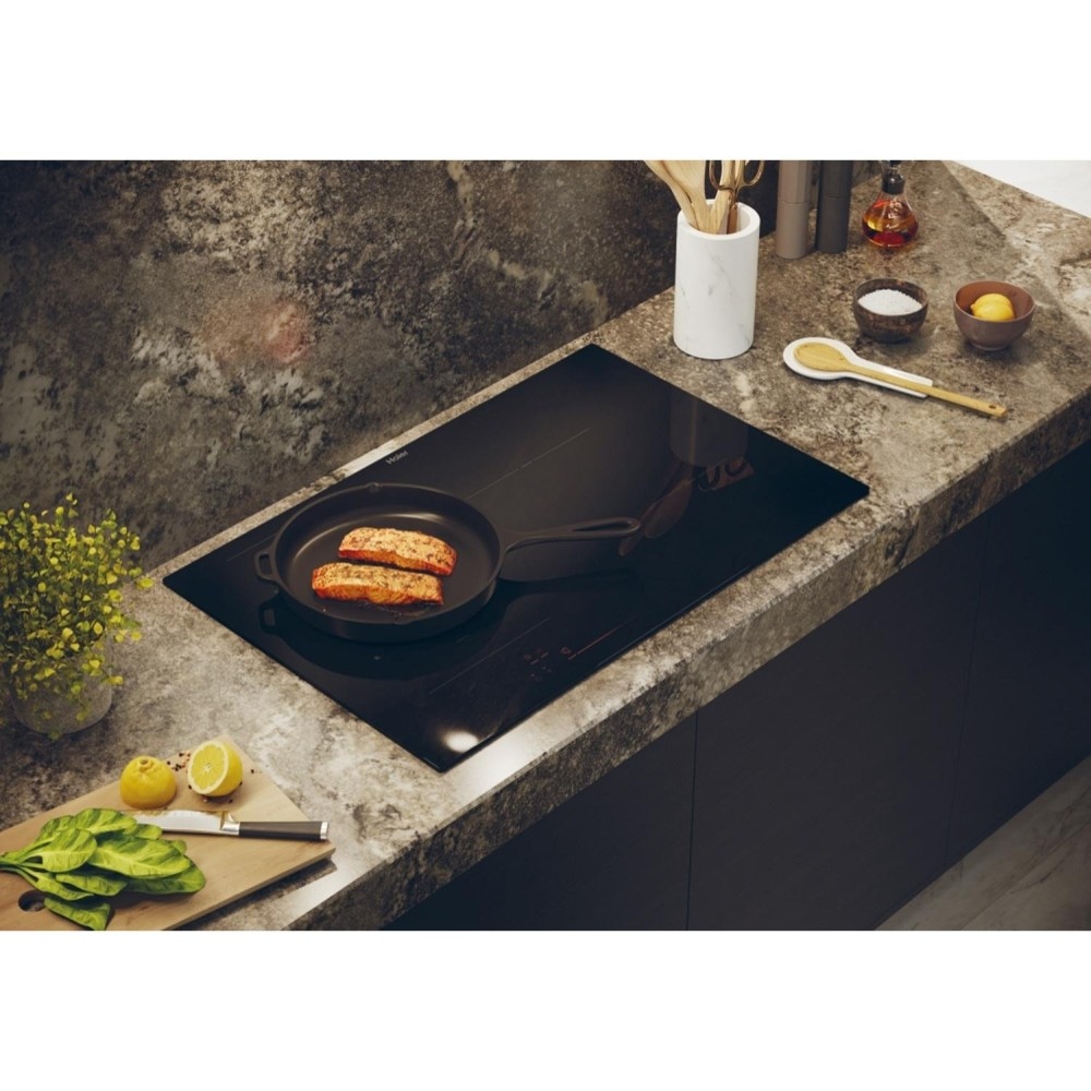 Piano cottura a induzione Serie 2 HAMTB86IRCS HAIER in offerta da Unieuro