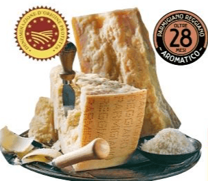 Formaggio Parmigiano Reggiano D.O.P. di Montagna in offerta da DeSpar
