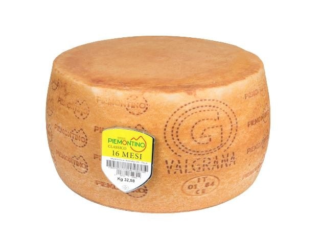 Formaggio duro piemontino stagionato 16 mesi Valgrana in offerta da MD