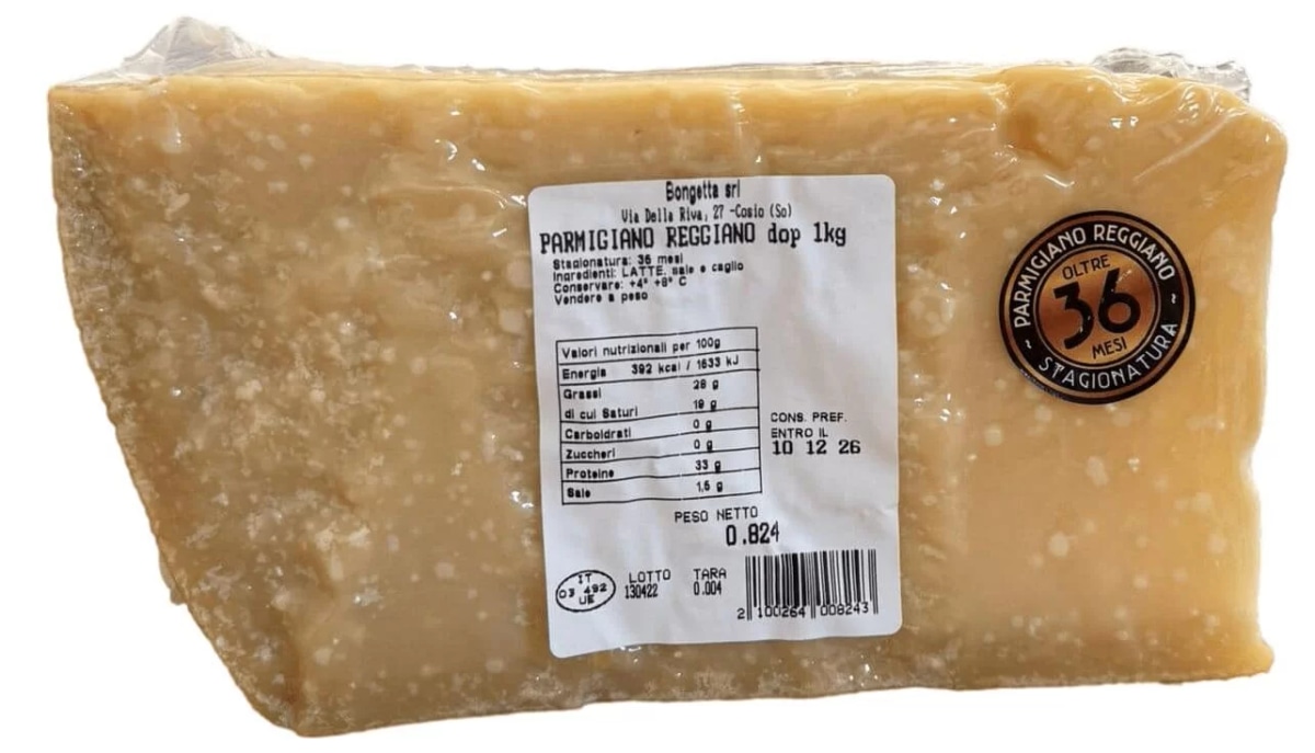 Parmigiano Reggiano DOP pezzi da Kg 1 circa in offerta da Panorama