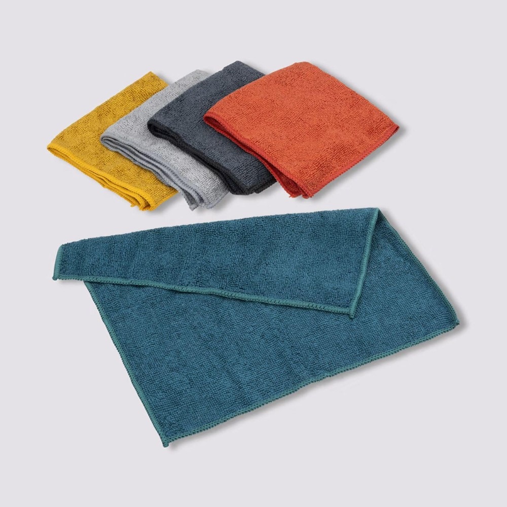 Panni in microfibra 5 pezzi 30x30 cm in offerta da Carrefour