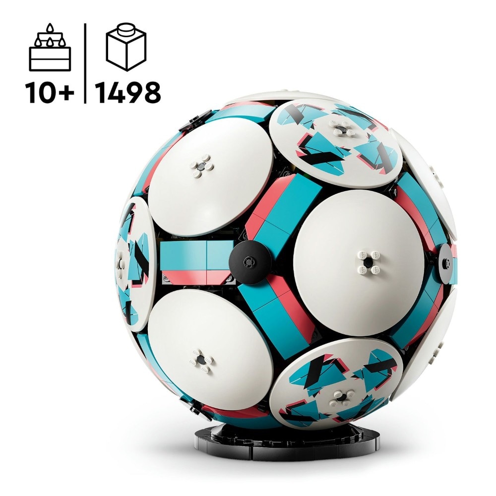 LEGO pallone da calcio 43019 in offerta da Comet