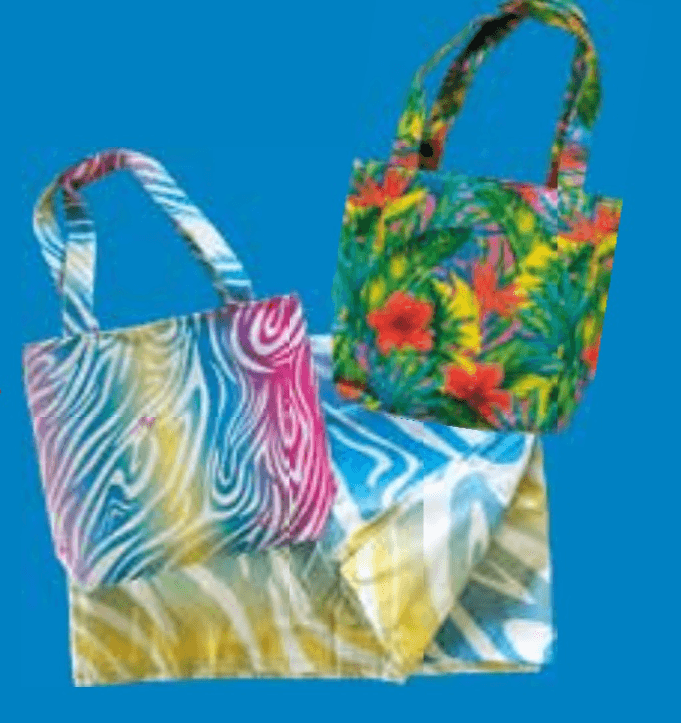 Telo mare con pochette IRGE in offerta da Il Gigante