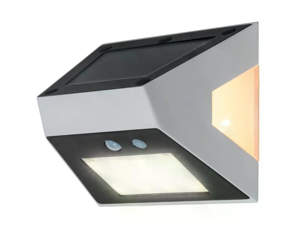 Livarno faro LED a energia solare con rilevatore di movimento in offerta da Lidl