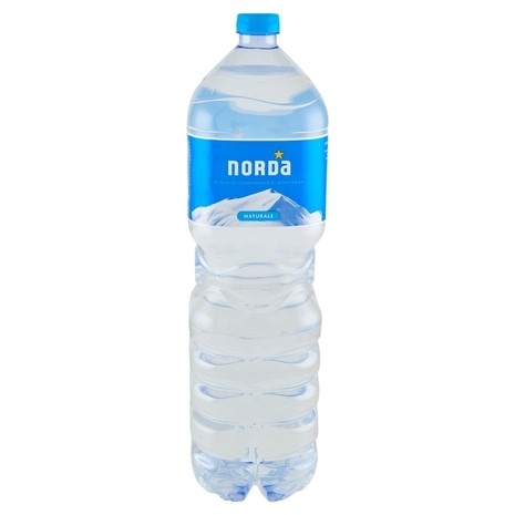 Acqua minerale naturale 2 l in offerta da Iper La grande i