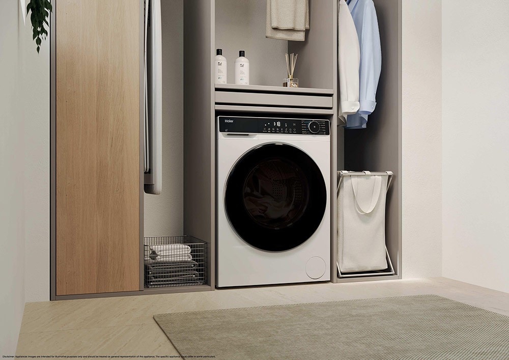 Lavasciuga Slim HWD90BP14357TUIT 9/5 kg HAIER in offerta da Unieuro