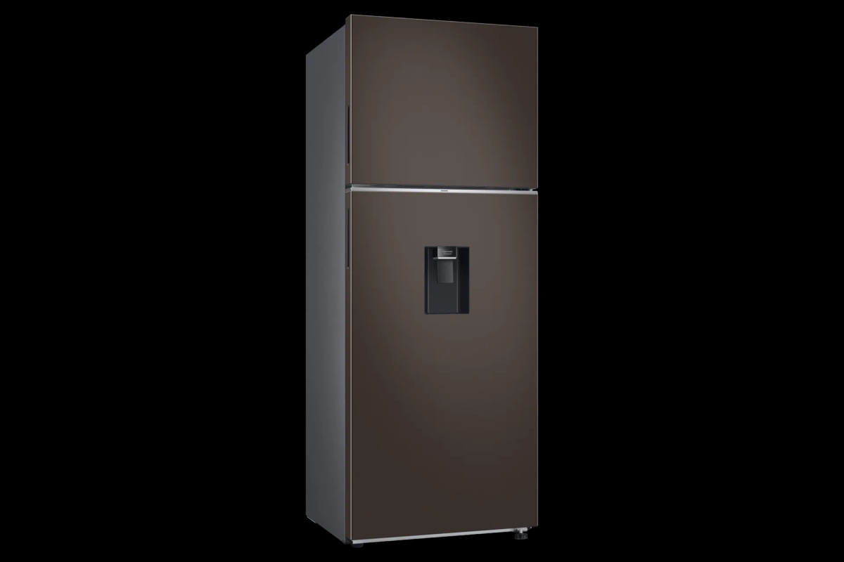 Bespoke AI RT47CB6736C2 462L Samsung in offerta da Comet