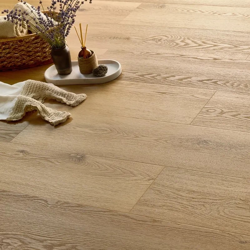 Pavimento SPC Arezzo 22,9x122 cm - Sp. 5,3 mm in offerta da Leroy Merlin