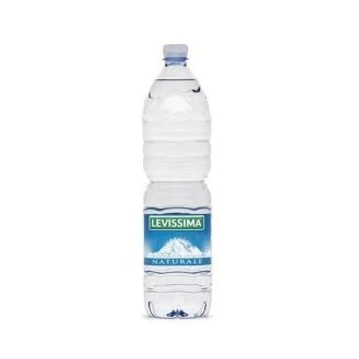 Acqua minerale Levissima 150 cl in offerta da Il Gigante