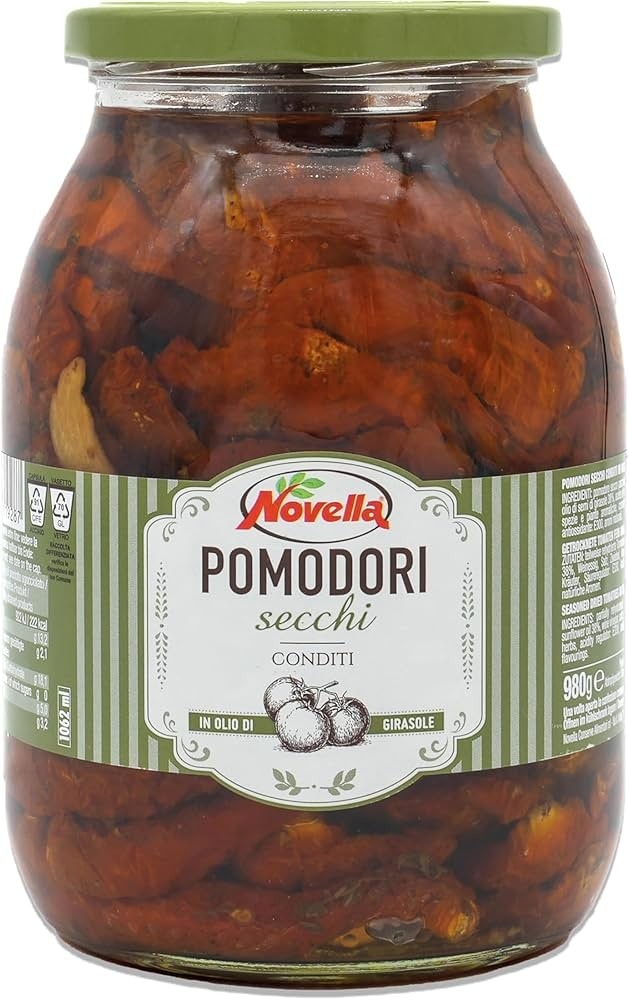 Carciofi a spicchi o pomodori secchi Novella g 980 in offerta da Panorama