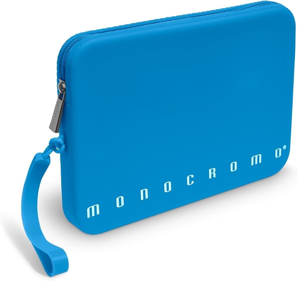 Pochette monocromo in offerta da Penny