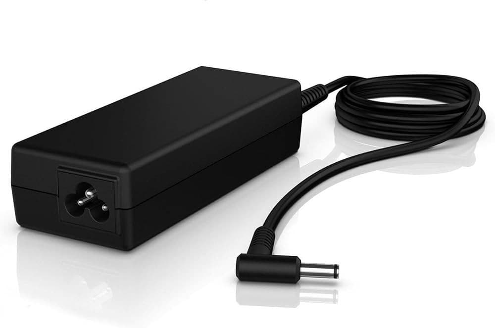 HP 90W Smart Power AC Adapter in offerta da Unieuro