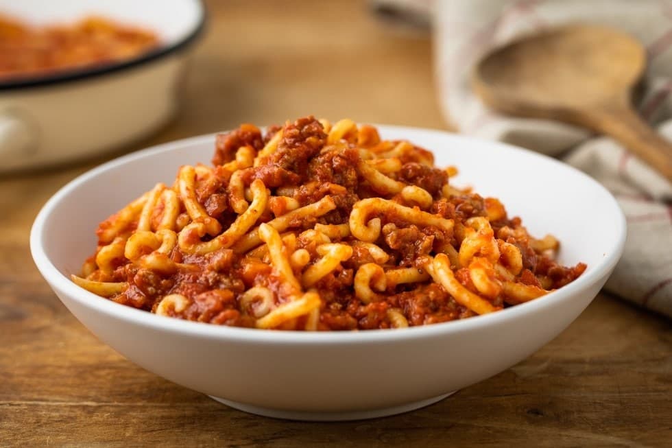 Gramigna con salsiccia, al kg Cucina Esselunga – Esselunga