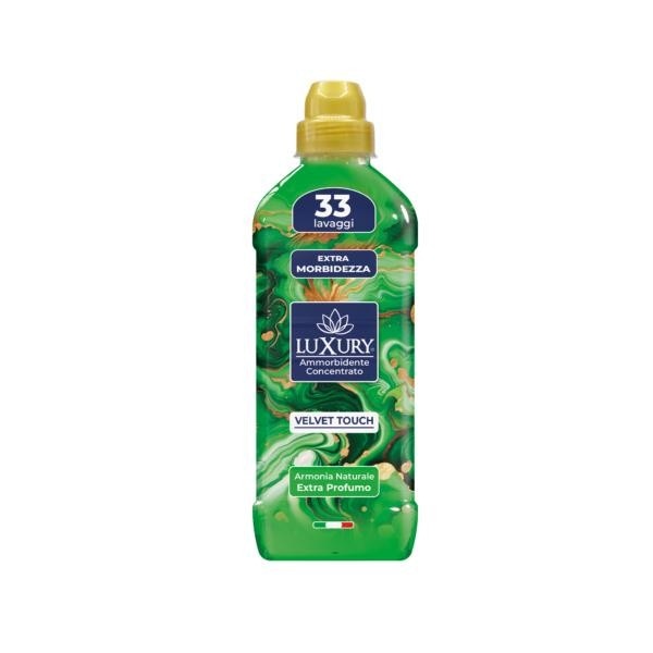 Luxury ammorbidente concentrato 33 lavaggi 750 ml in offerta da Risparmio Casa