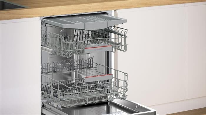 Bosch lavastoviglie SMV4ECX28E 600 x 815 x 550 mm in offerta da Comet