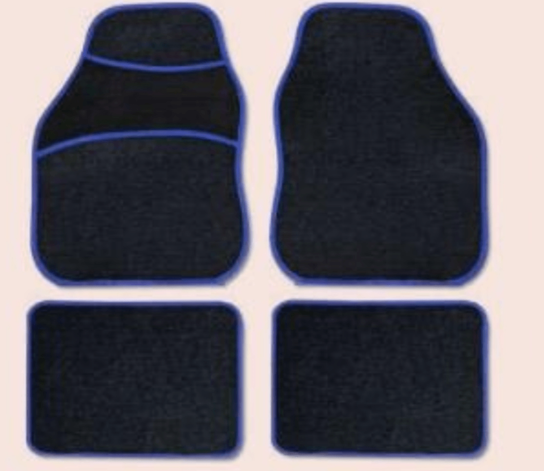 Set Tappetini Auto - Offerta nel negozio Eurospin