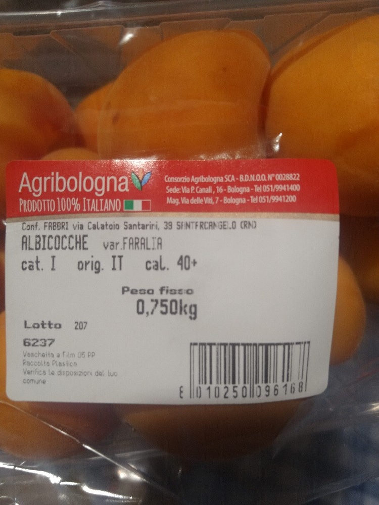 Albicocche 750 g in offerta da Dpiù