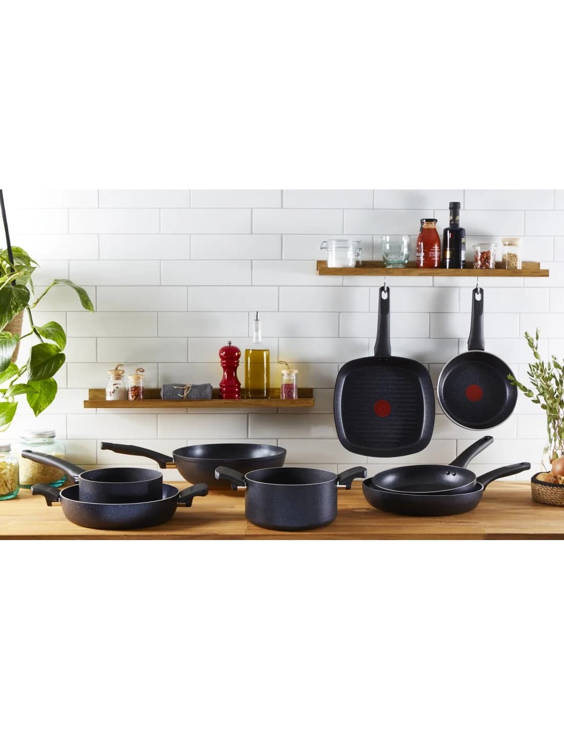 Lagostina Performa casseruola fonda 2 maniglie Ø 24 cm in offerta da Euronics